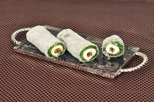 004 - Kivili file fıstıklı sultan sarma lokum